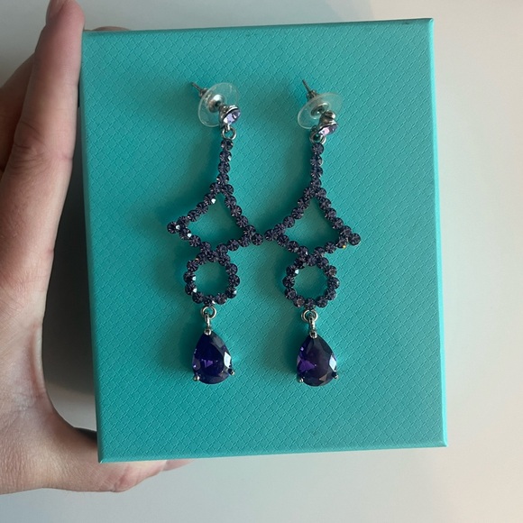 Beautiful purple earrings - Picture 3 of 3
